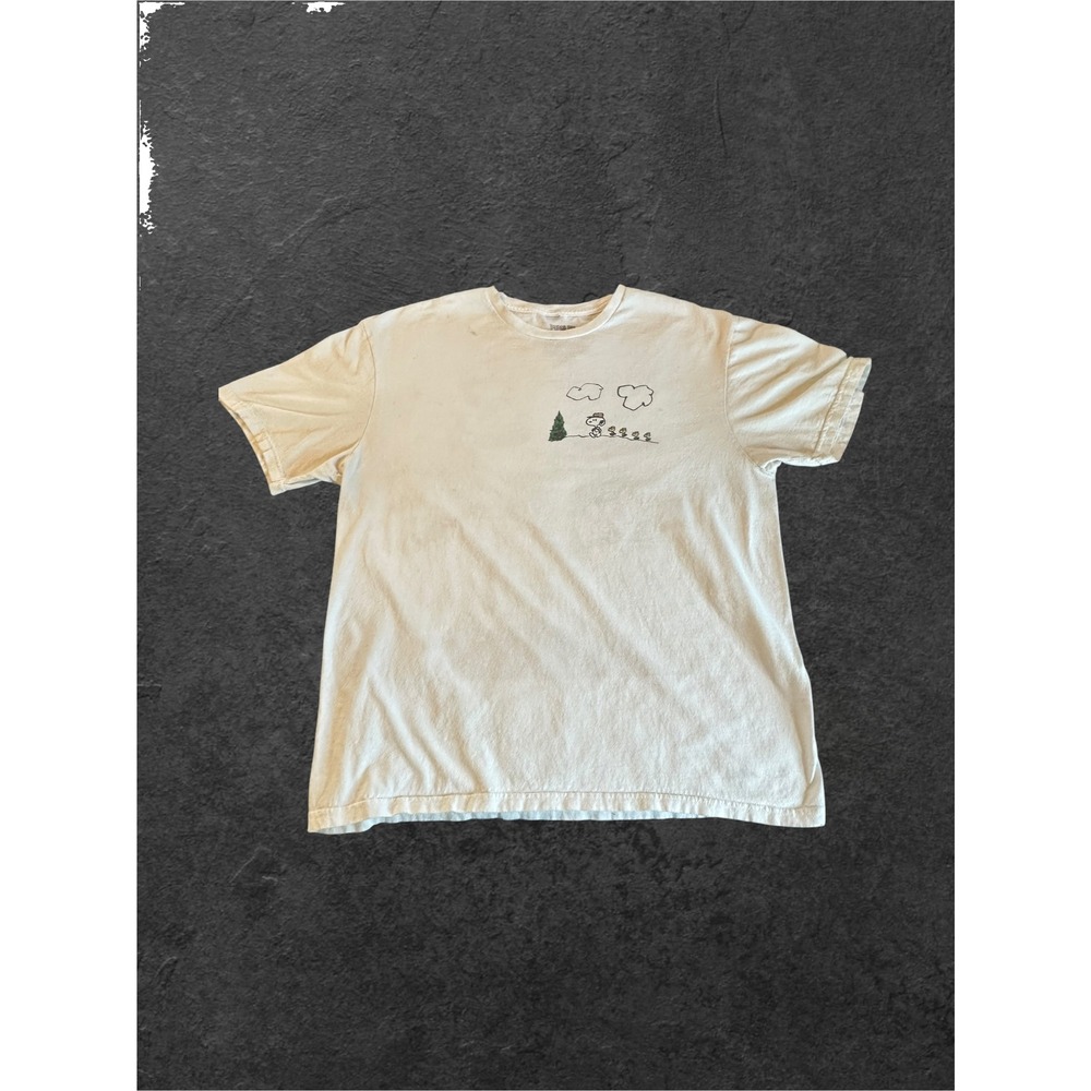 Peanuts Snoopy Hiking Comic T-Shirt Mens Large Cream Beagle Scout Distressed